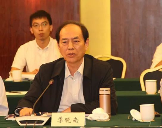 季晓楠讲话.jpg
